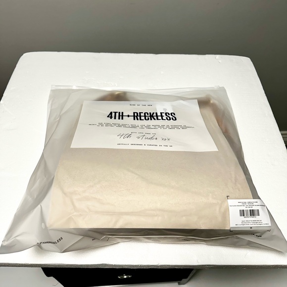 NWT 4th & Reckless Una Faux Suede Crescent Bag - Picture 5 of 5